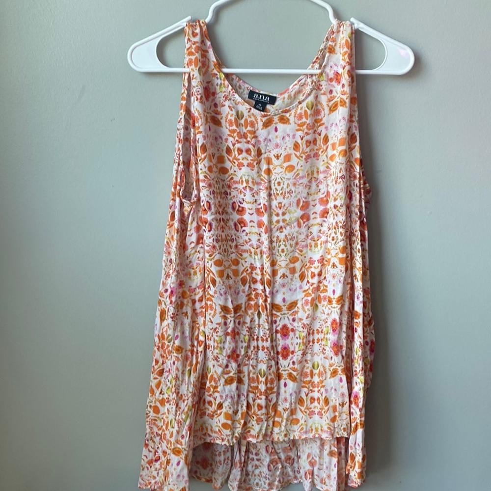 2 PACK floral tank bundle SIZE XL